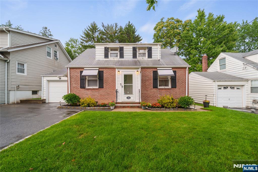 1st image of 102 Sherwood St, Clifton, NJ 07013 | MLS# 26030294