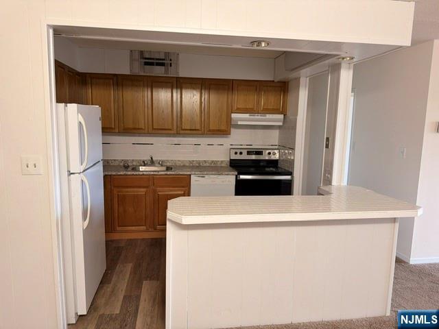 240 Anderson Street 5H - Photo 2