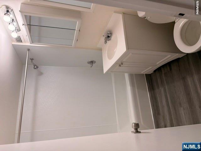 240 Anderson Street 5H - Photo 4