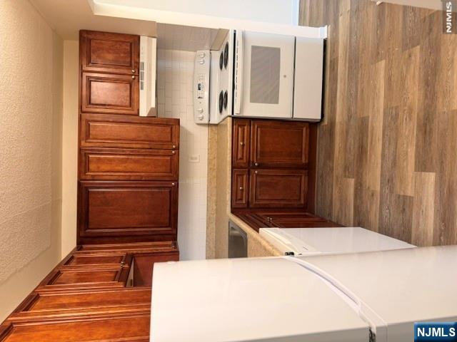 240 Anderson Street 6A - Photo 4