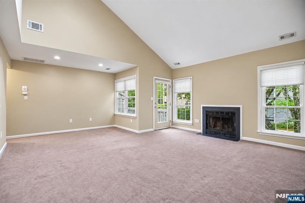 31 Markham Circle 31 - Photo 3