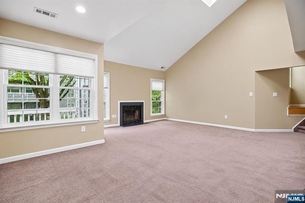 31 Markham Circle 31 - Photo 4