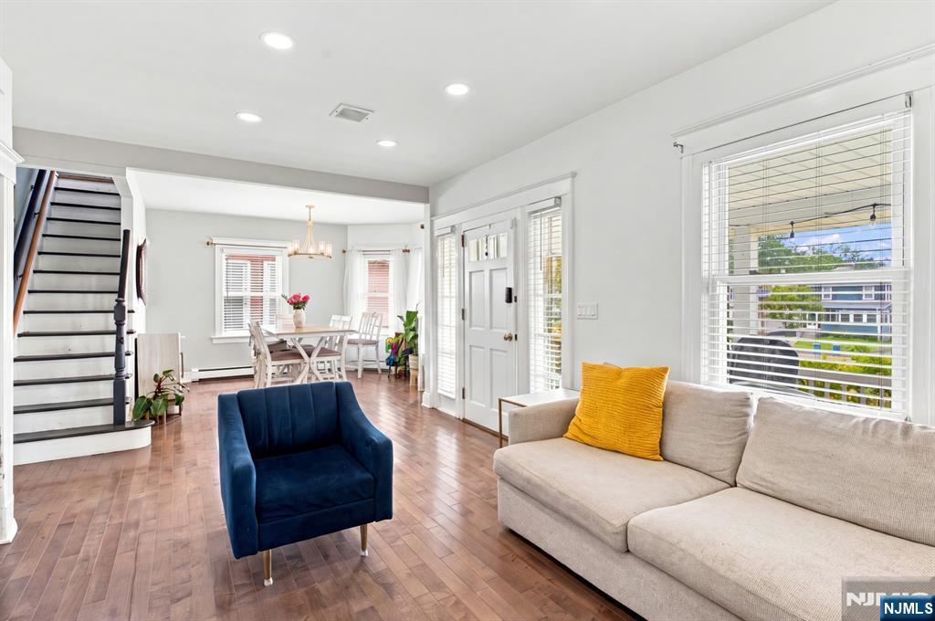 4th image of 154 E Cliff St, Somerville, NJ 08876 | MLS# 26030334