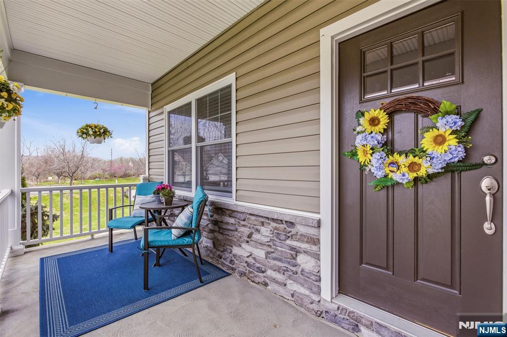 2 Bluffs Court - Photo 5
