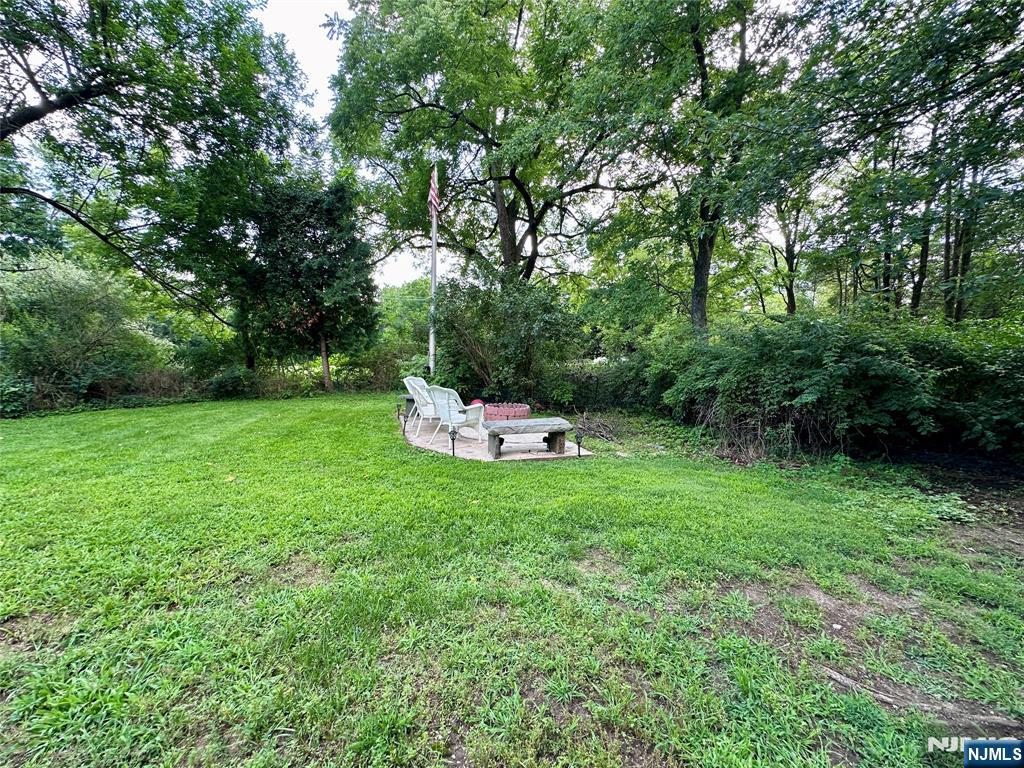 15 Warren Hagstrom Boulevard - Photo 2