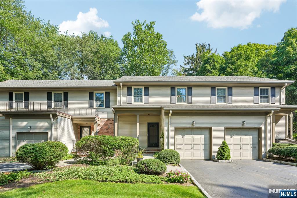 4  Allison Court , Allendale, NJ, 07401