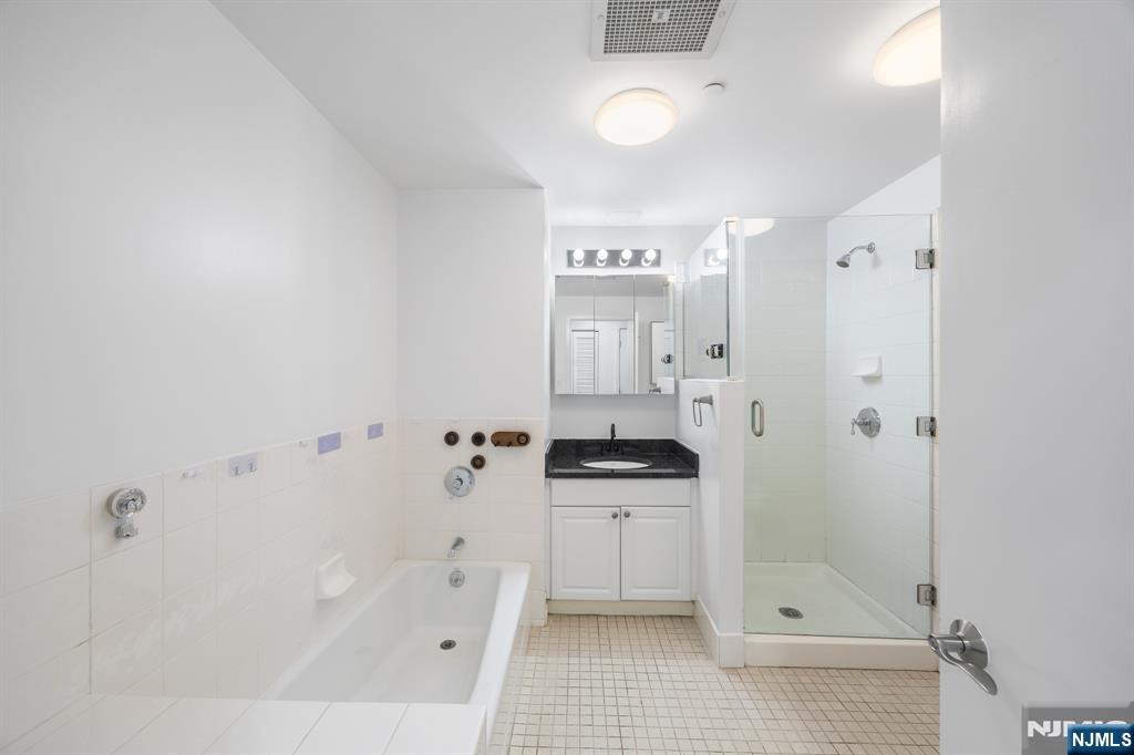 600 Harbor Boulevard #955