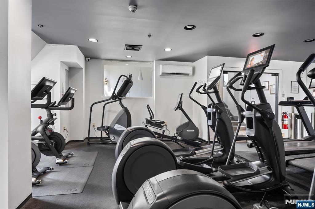 600 Harbor Boulevard #955