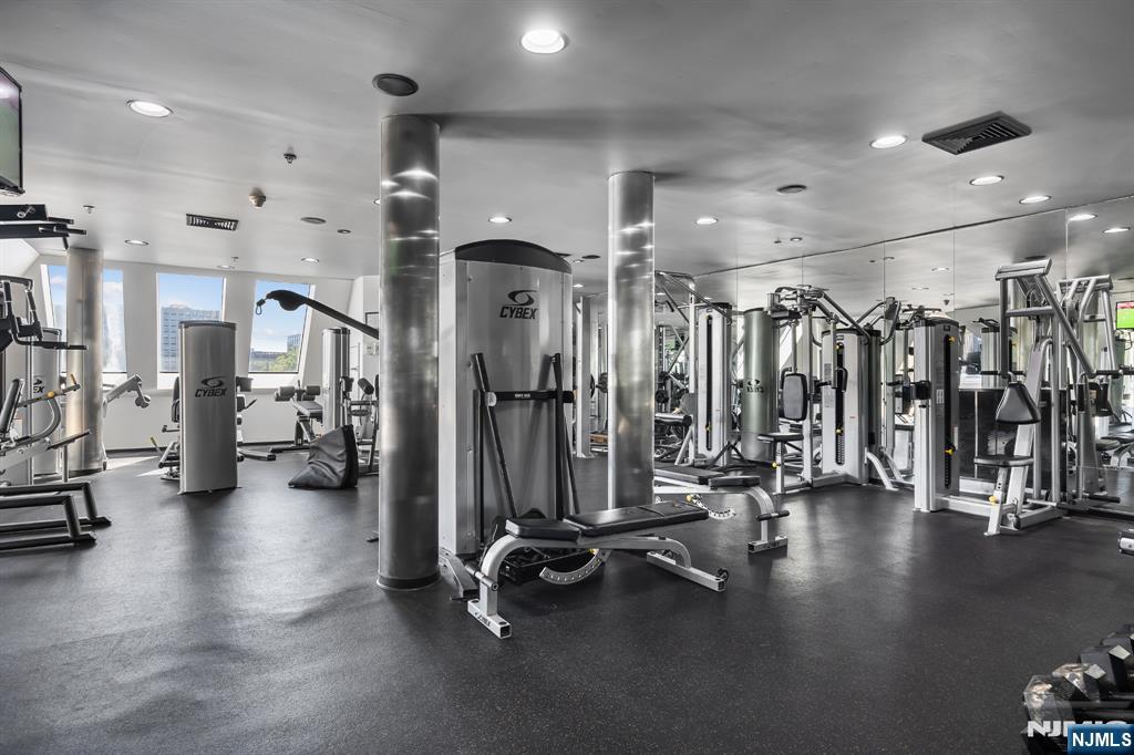 600 Harbor Boulevard #955