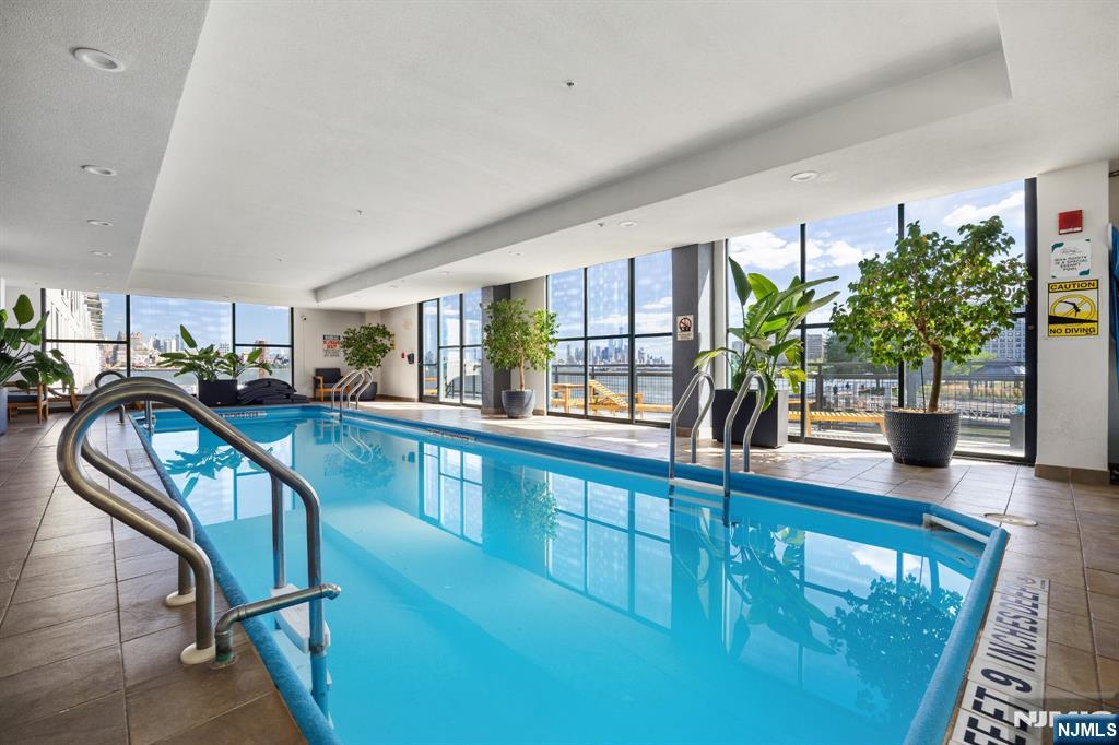 600 Harbor Boulevard #955