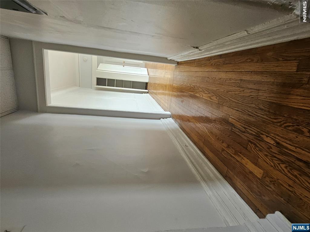 194 Davis Avenue 26 - Photo 4