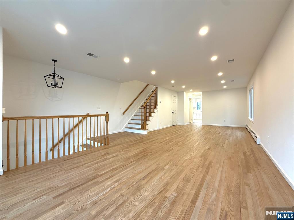222 2nd B - Photo 2