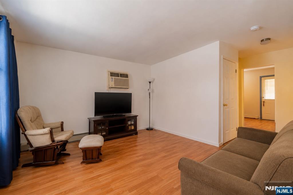 265 Rosa Parks Boulevard - Photo 5