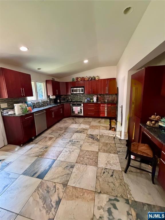 727 Cornwall Avenue - Photo 5