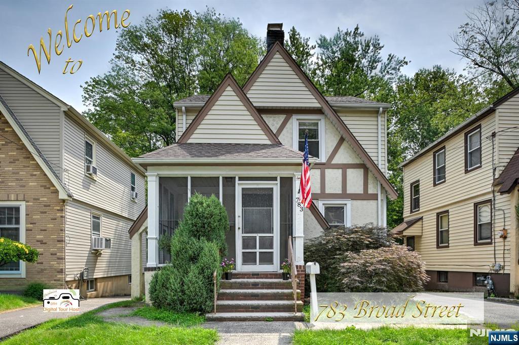 783 Broad Street - Photo 1