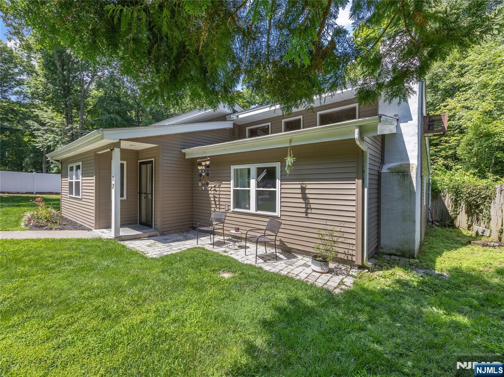 17 Birch Drive - Photo 1