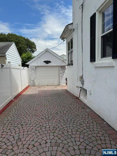 133 S Prospect Ave, Bergenfield, NJ 07621