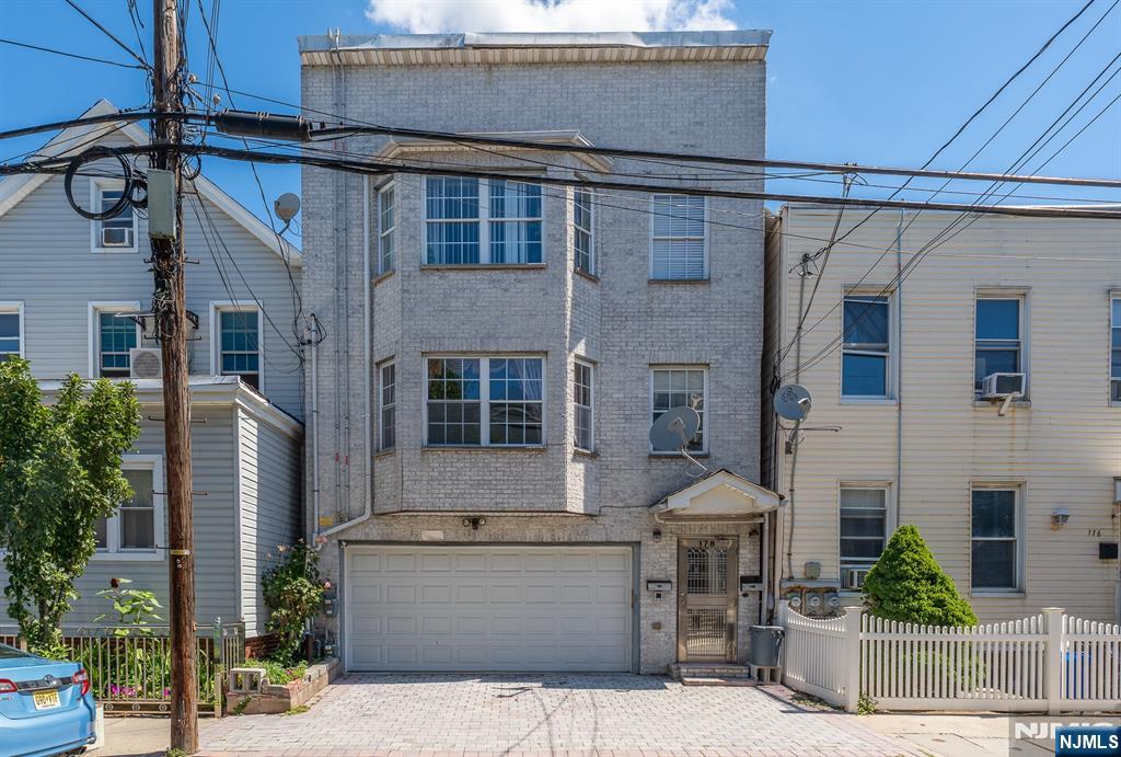 178 South Street - Photo 2