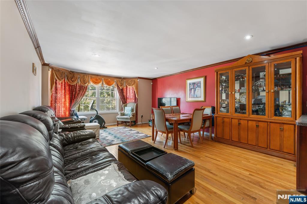 178 South Street - Photo 3