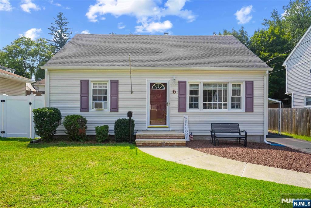1st image of 5 Sally St, Bloomingdale, NJ 07403 | MLS# 26030402