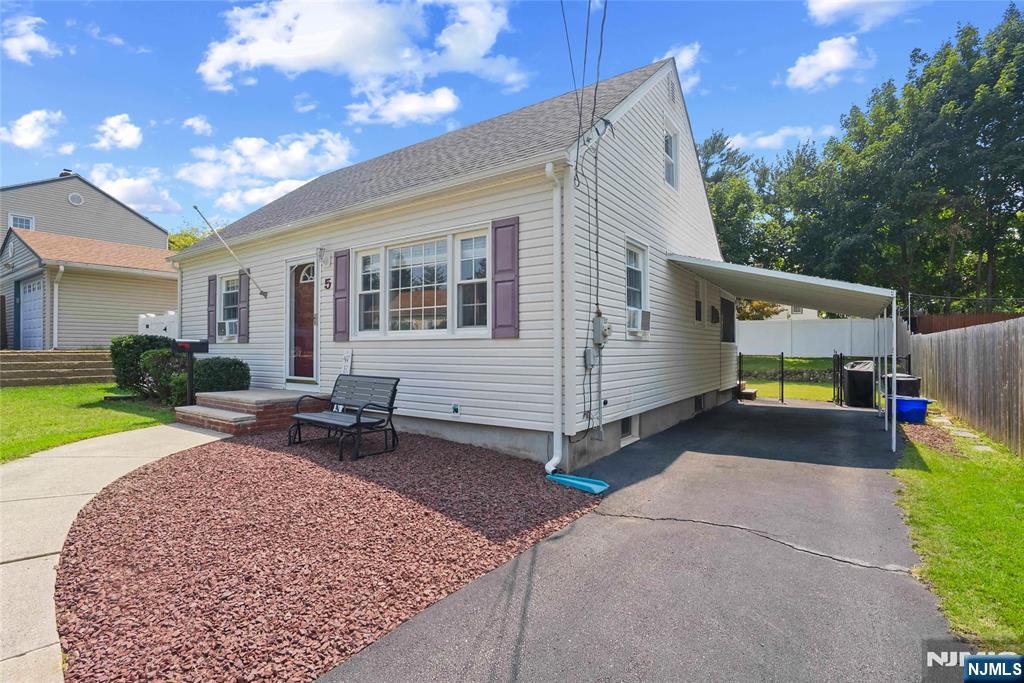 5 Sally Street - Photo 3