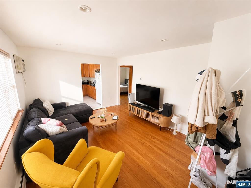 405 8th Street 1L - Photo 3