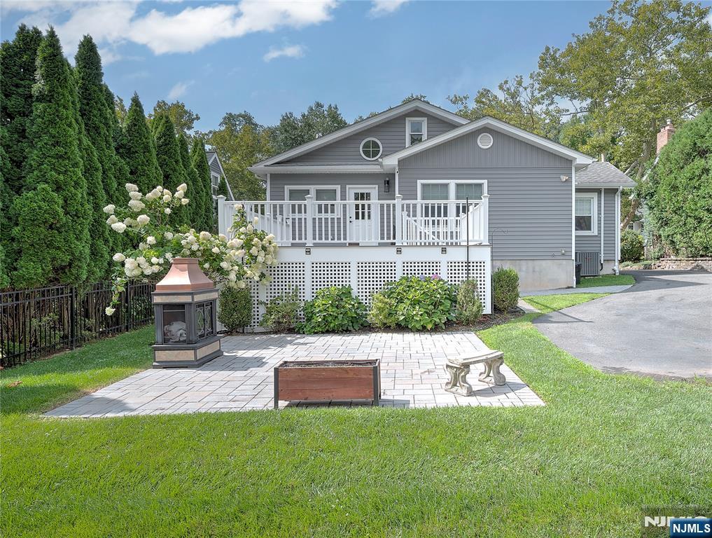 2nd image of 10 Marion Rd, Verona, NJ 07044 | MLS# 26030416
