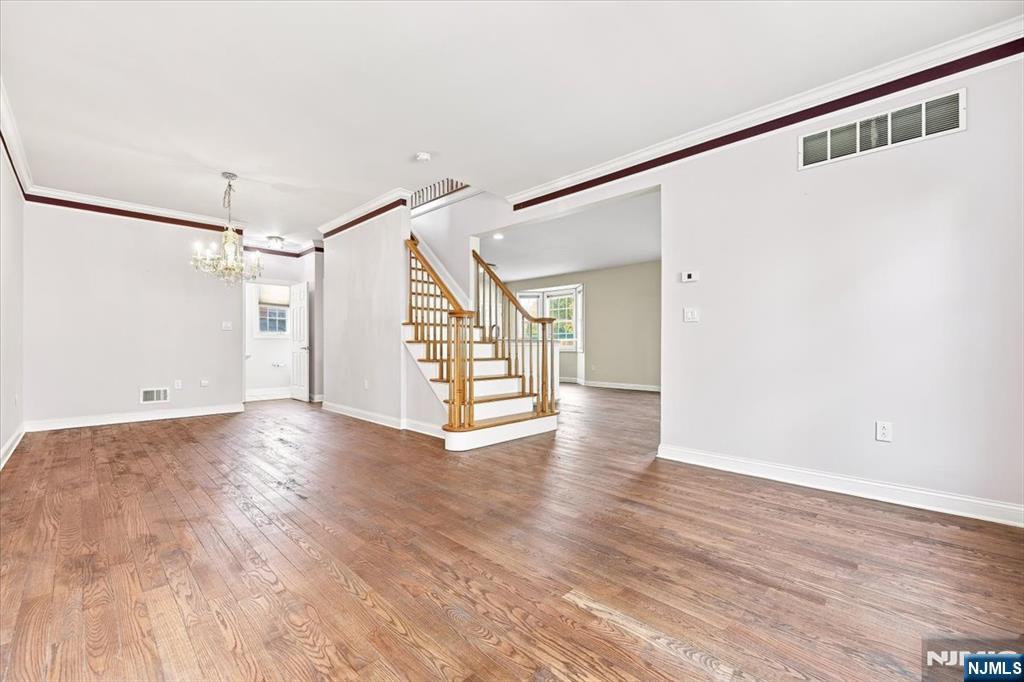 2-26 Grunauer Place - Photo 5