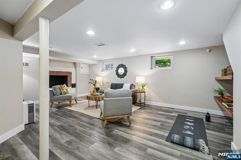 112 Fairview Avenue - Photo 4