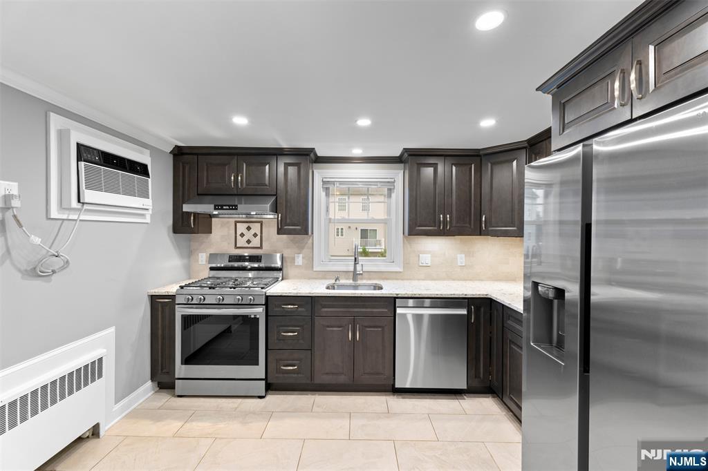 86 Forest Street - Photo 4
