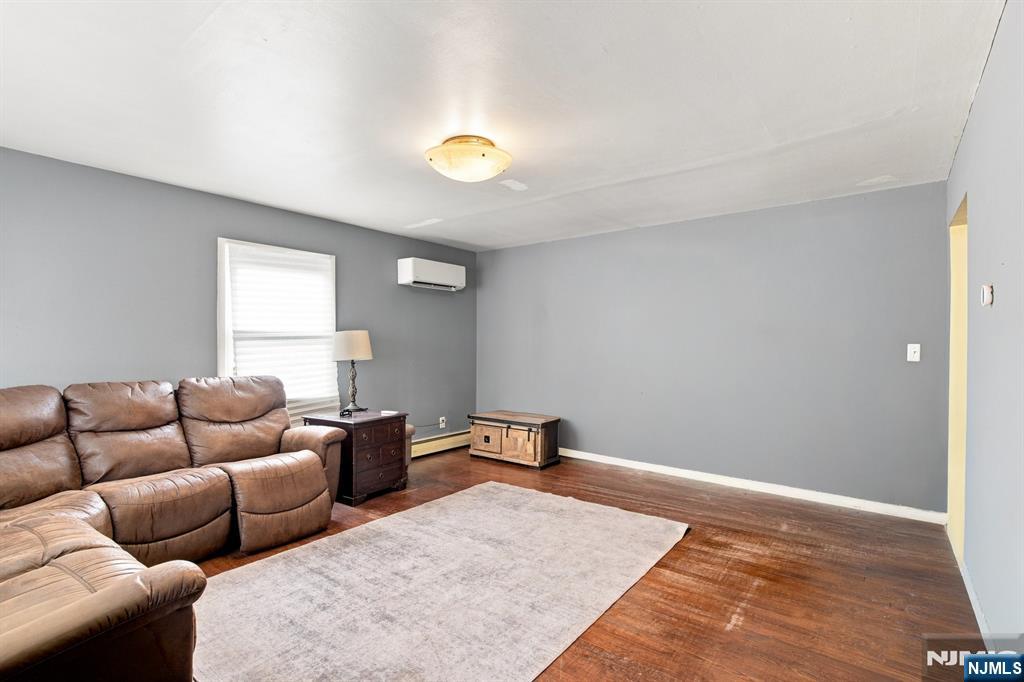 97 Elberon Avenue - Photo 4