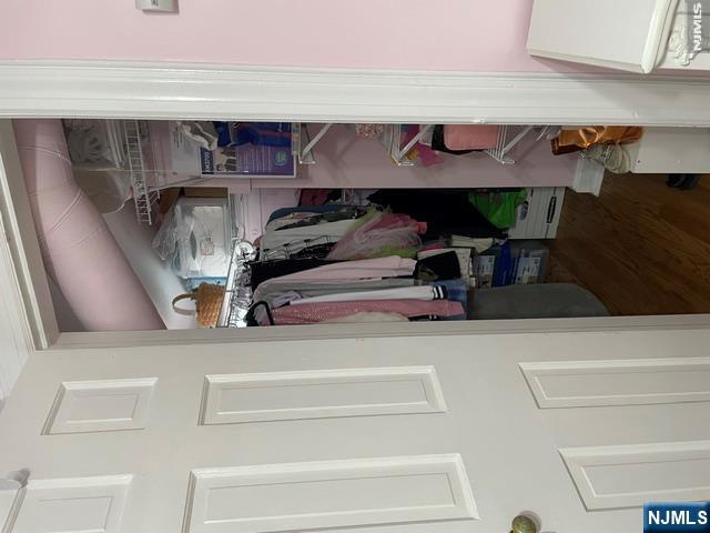 16-18 Morlot Ave, Fair Lawn, NJ 07410