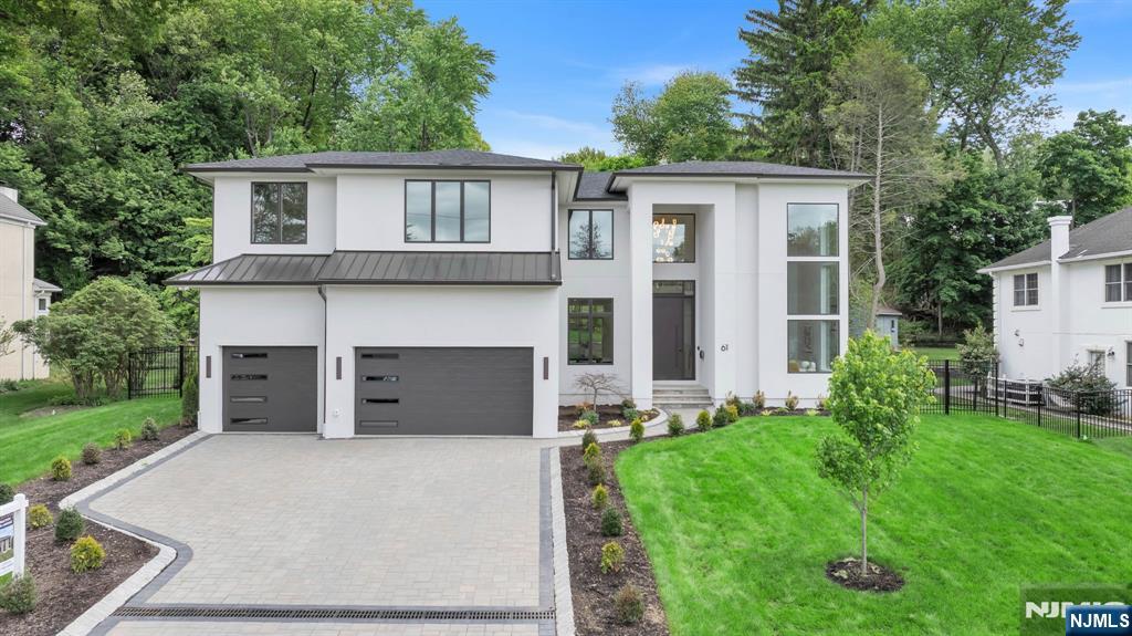 61 Mac Arthur Ave, Closter, NJ 07624