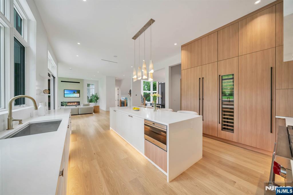 61 Mac Arthur Avenue — photo 8