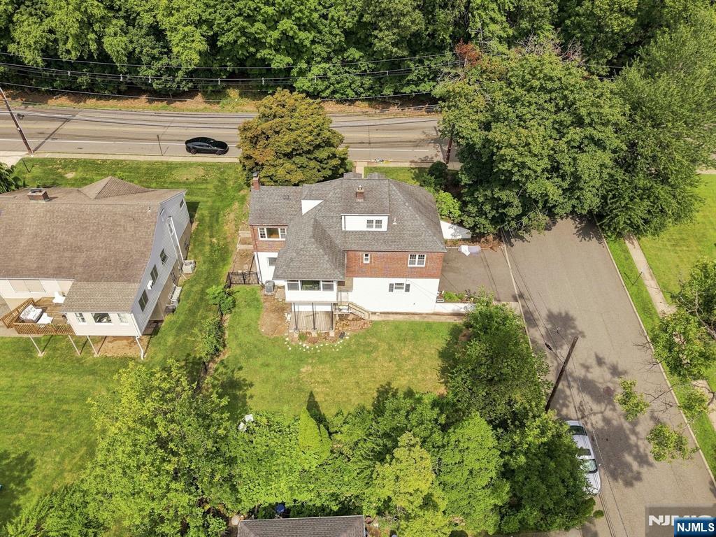 4th image of 1219 Valley Rd, Clifton, NJ 07043 | MLS# 26030468