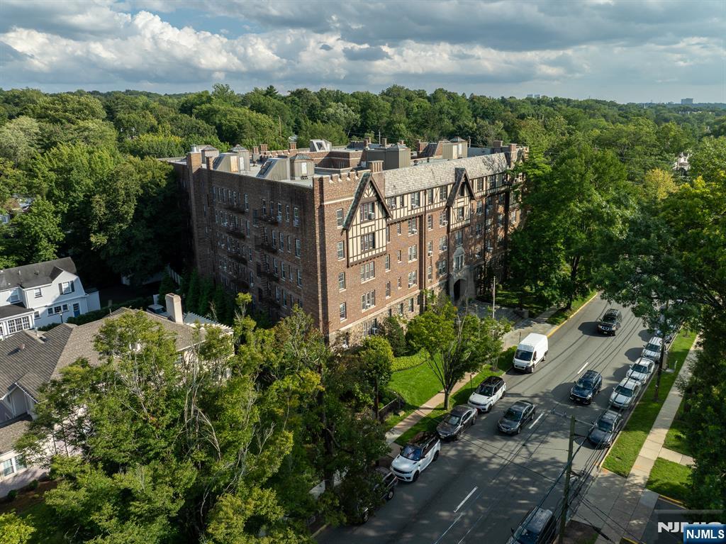275 Engle St #B1-A, Englewood, NJ 07631