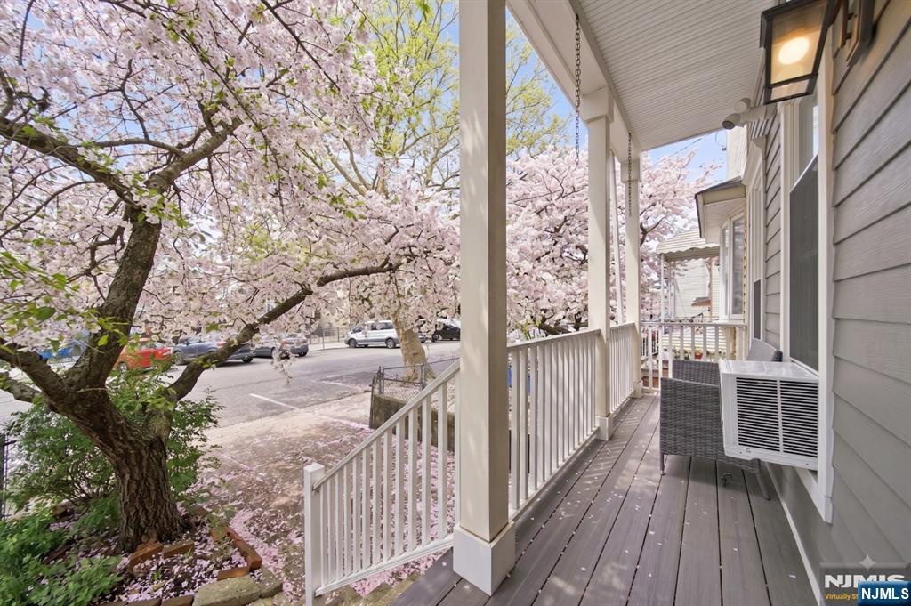 Properties Image