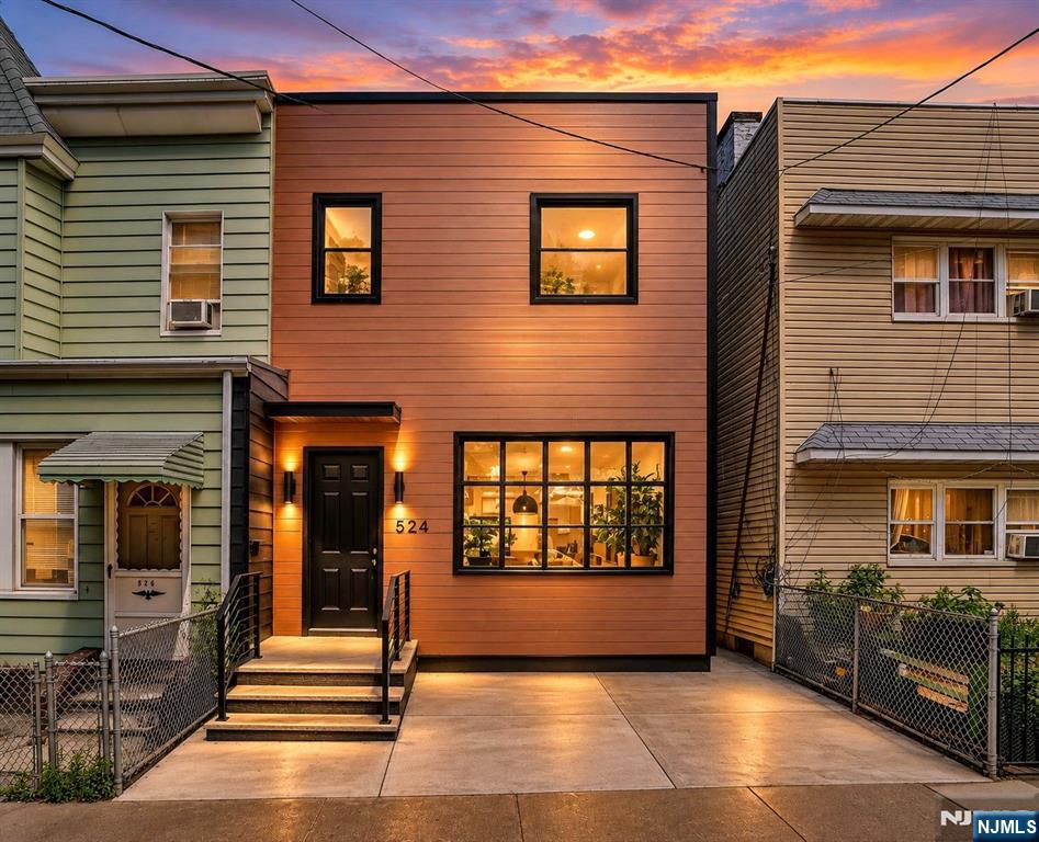 524 34th Street