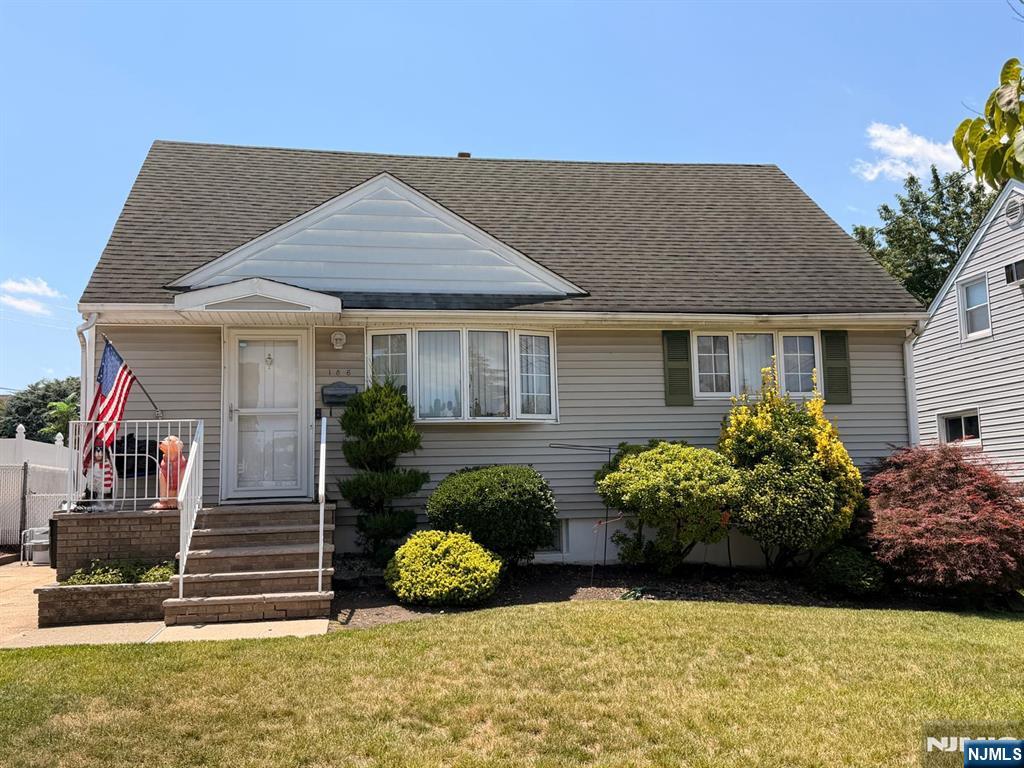 186 Palmer Terrace - Photo 1