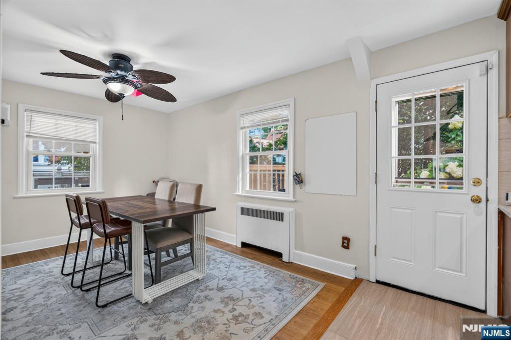 27 Grayson Place - Photo 4