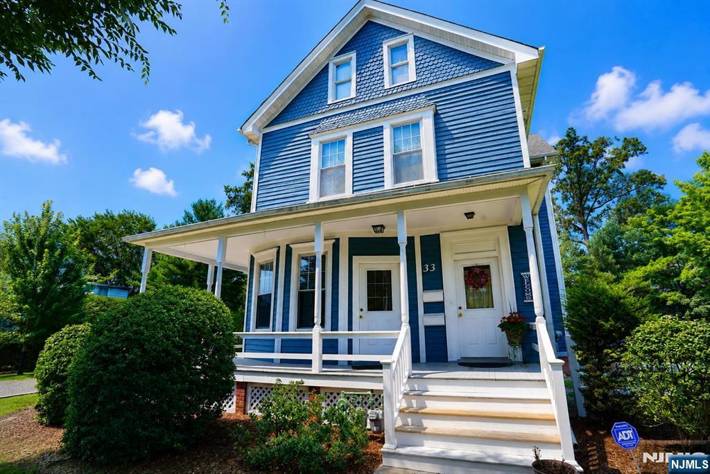 33 Maple Street - Photo 1