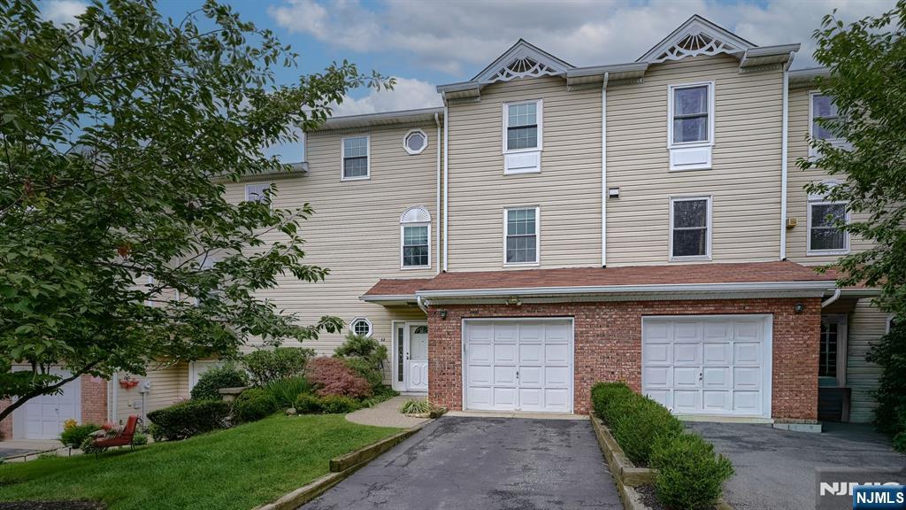 42 Bowfell Court - Photo 1