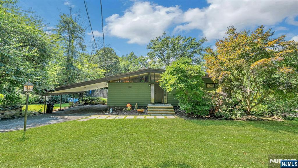 110 Cupsaw Avenue - Photo 1