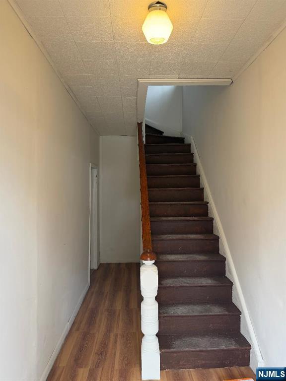 575 Palisade Avenue 2 - Photo 2