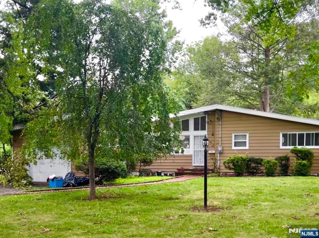 127 Belmont Street - Photo 2