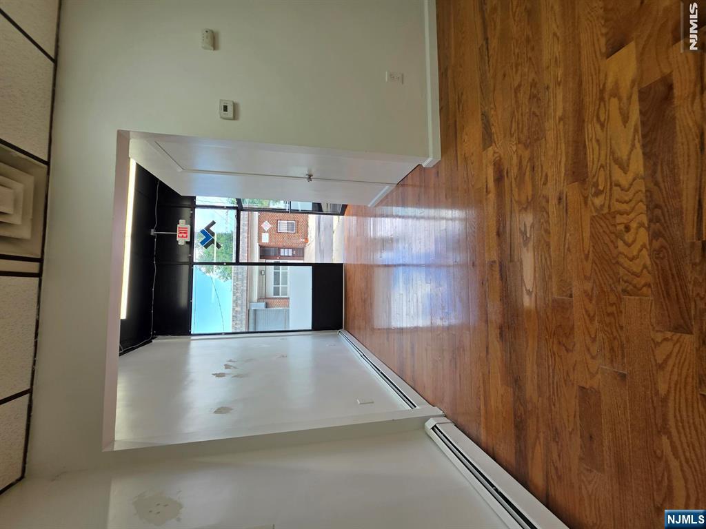 30 Fort Lee Road - Photo 2