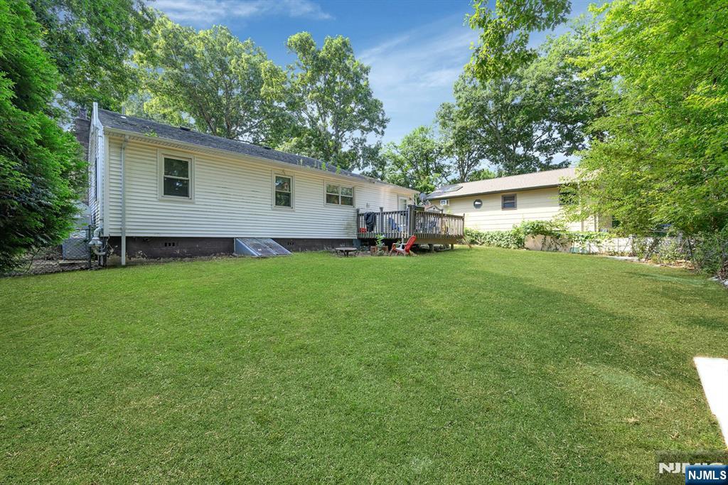 9 David Road - Photo 2