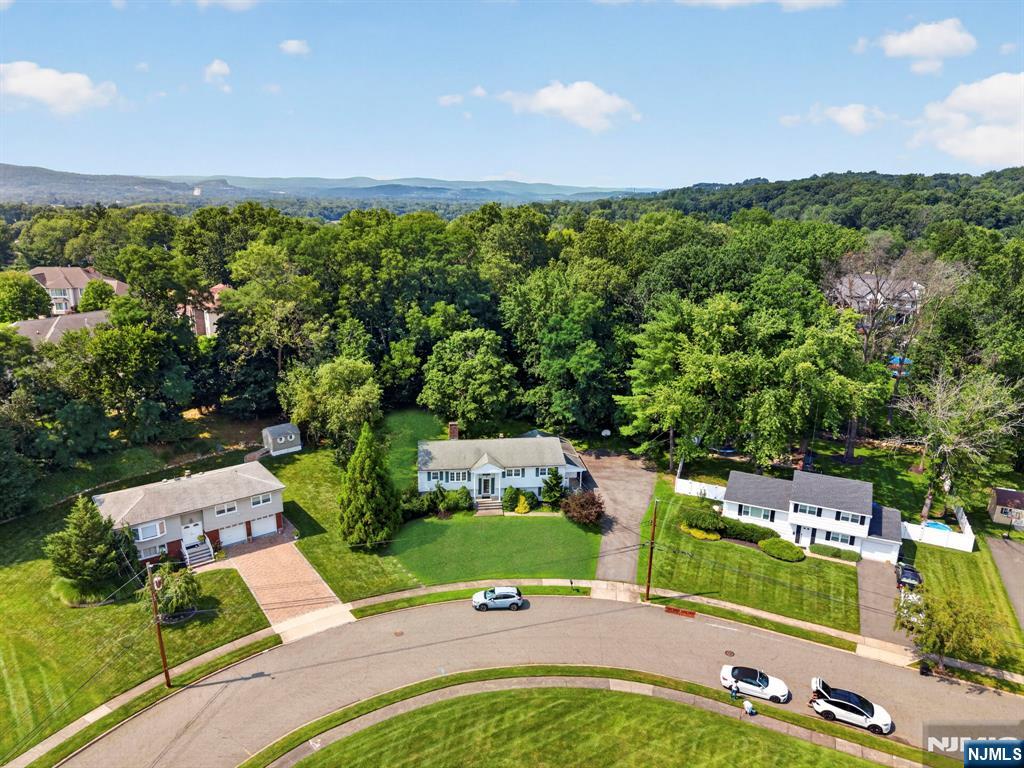 2nd image of 13 Friar Wy, Wayne, NJ 07470 | MLS# 26030592
