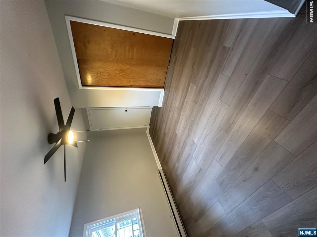 229-233 Park 10 - Photo 5