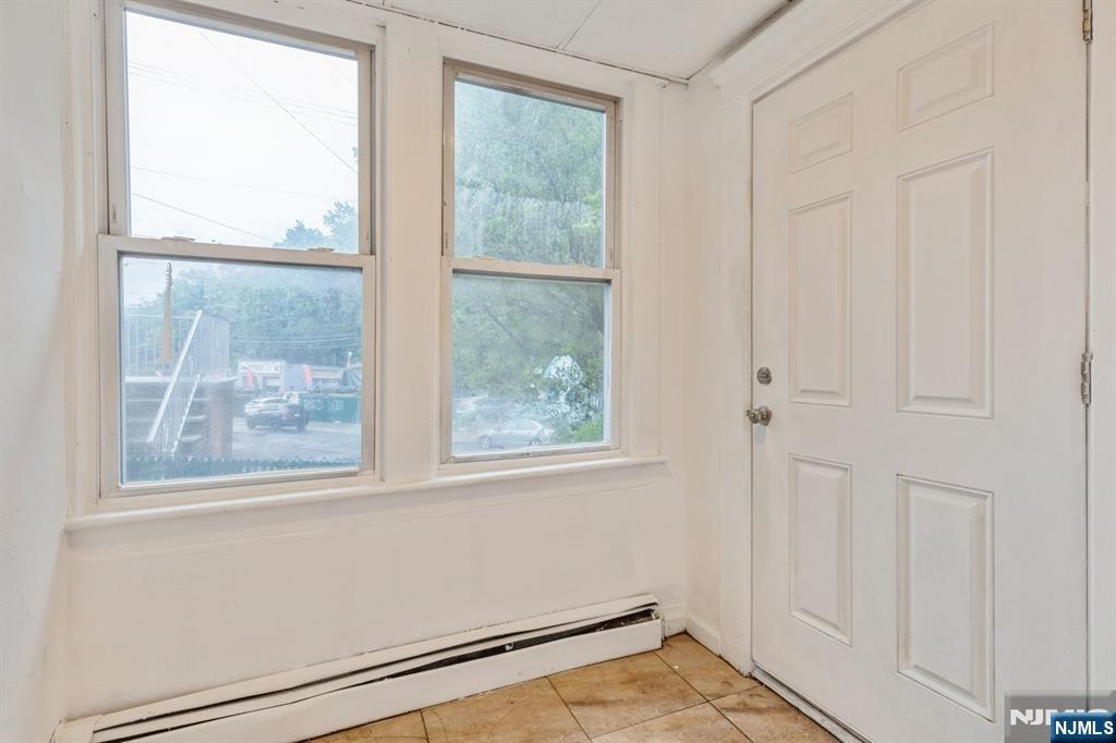 66 Belmont Avenue - Photo 3